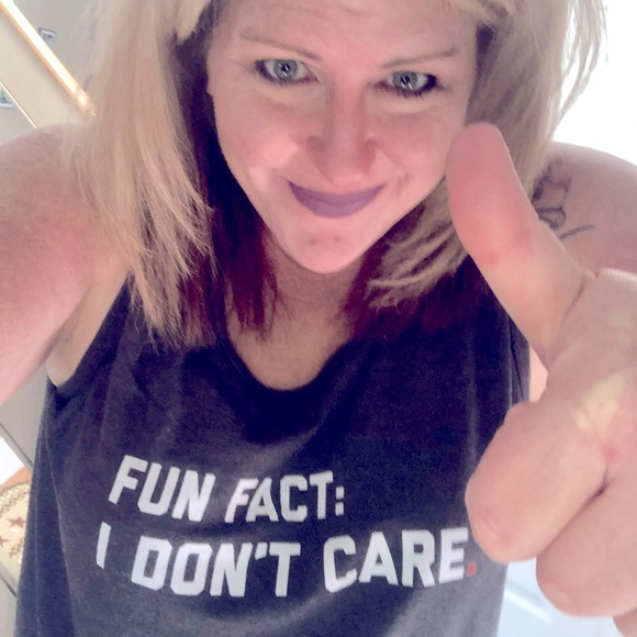 Meet your Posher, Shelly - Picture 1 of 1